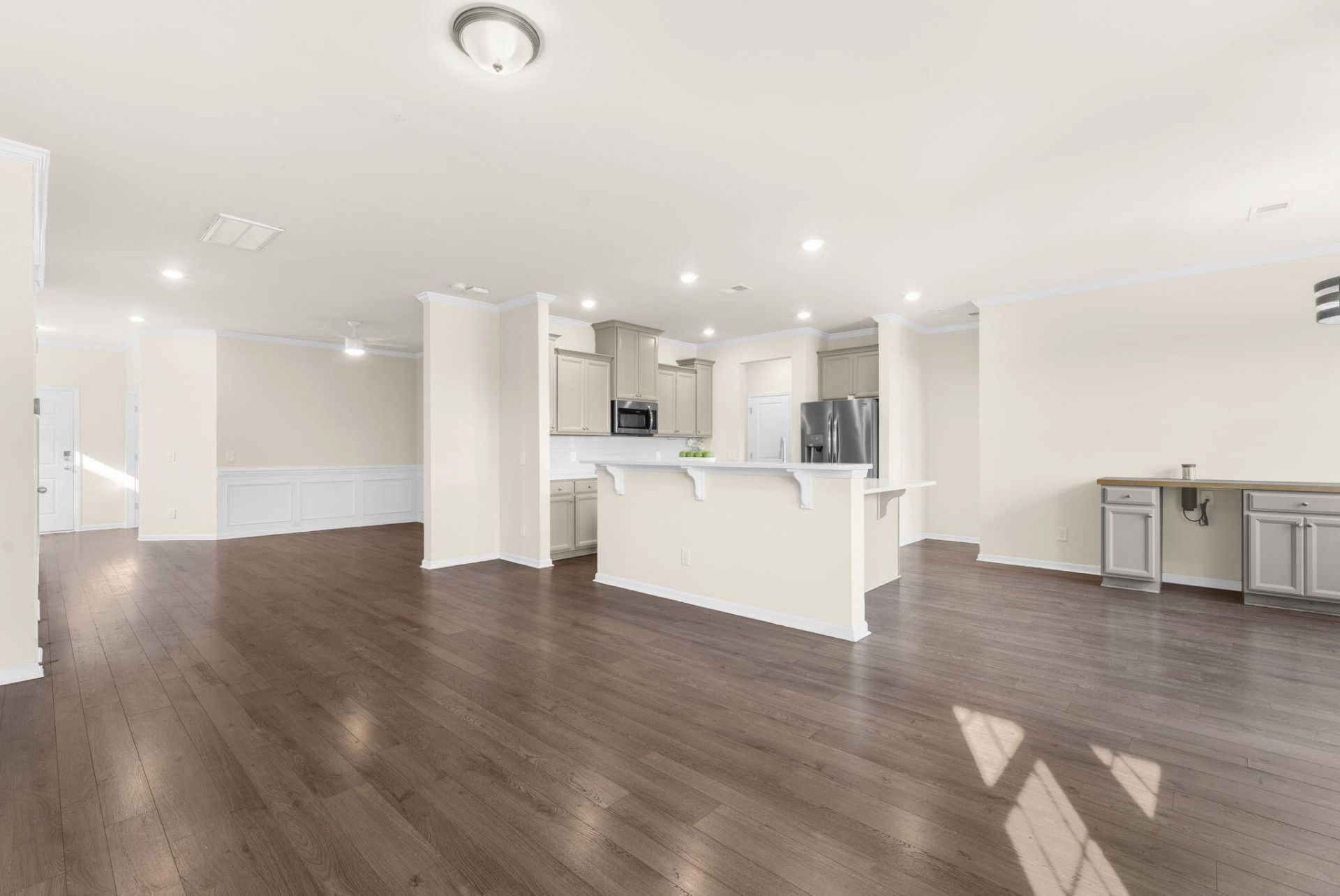 228 Firewheel Court Photo 11