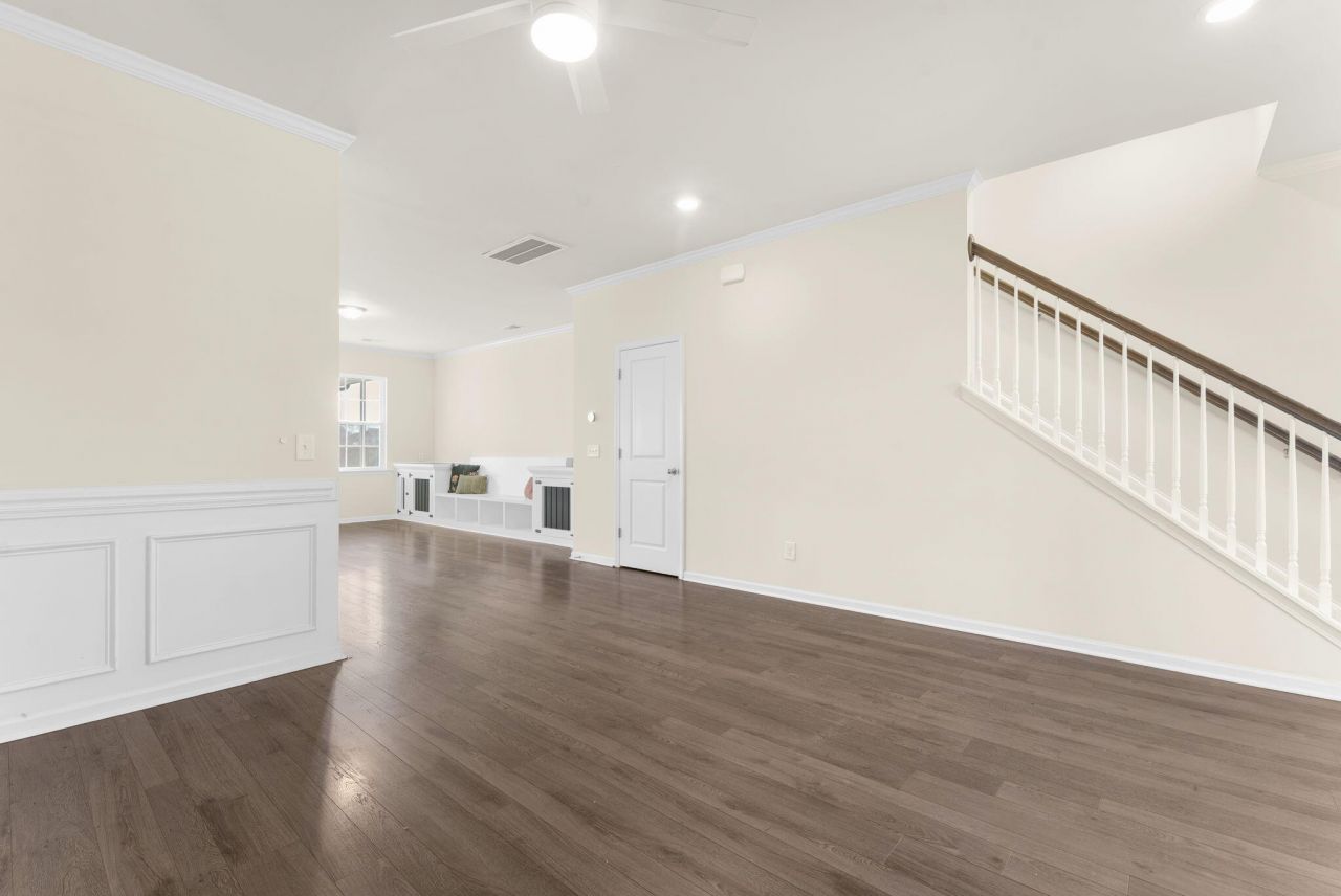 228 Firewheel Court Photo 11