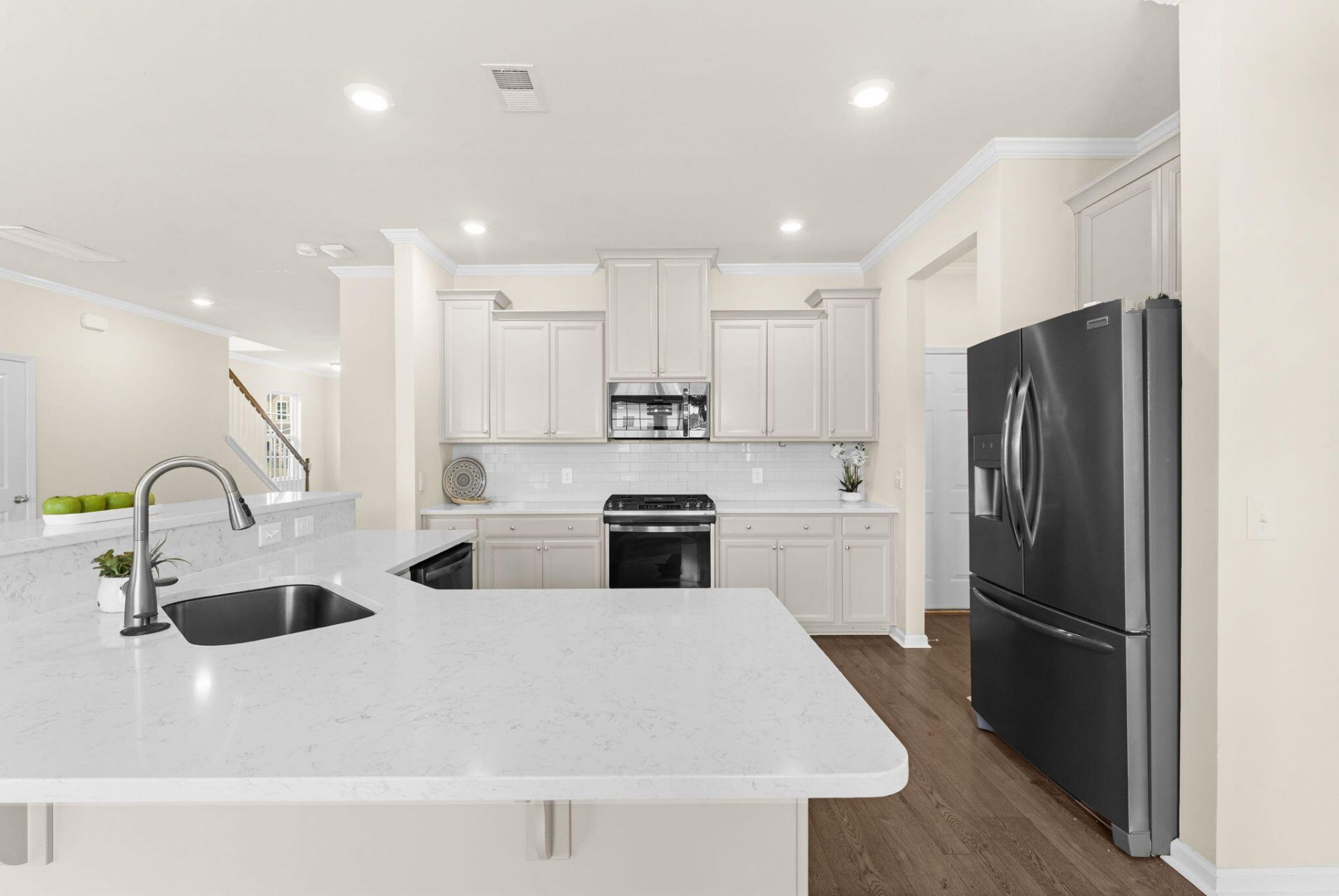 228 Firewheel Court Photo 16