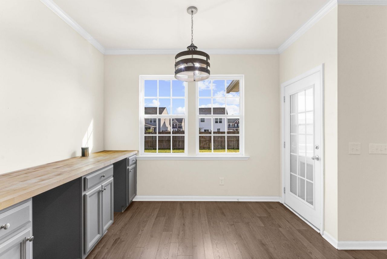 228 Firewheel Court Photo 19