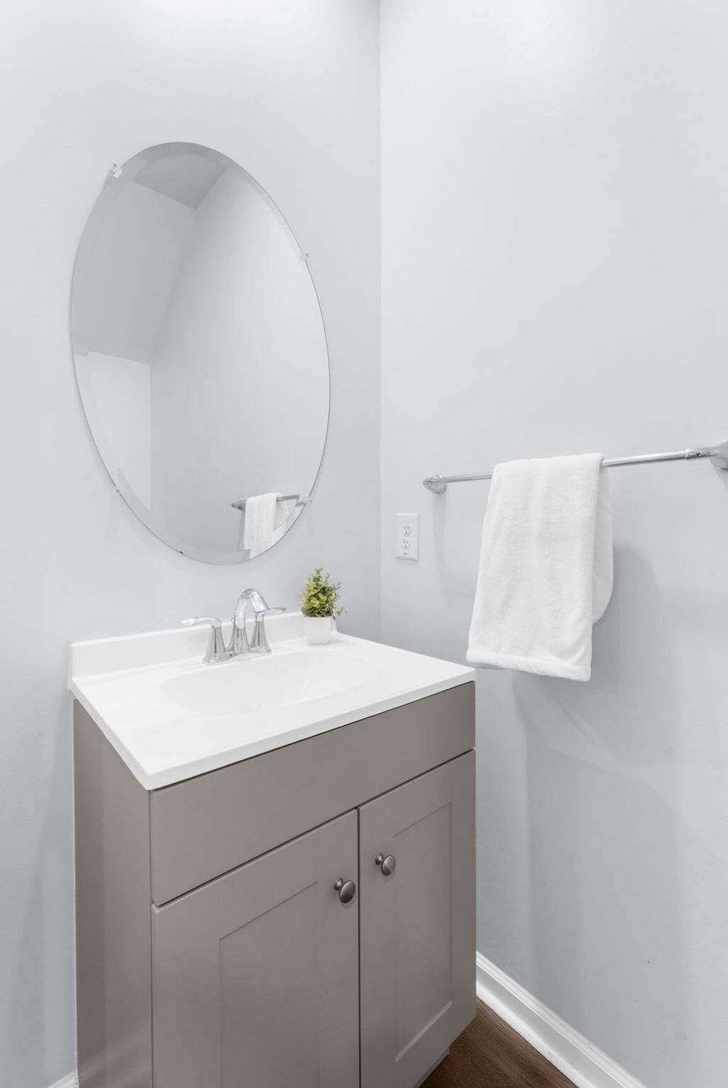 228 Firewheel Court Photo 25