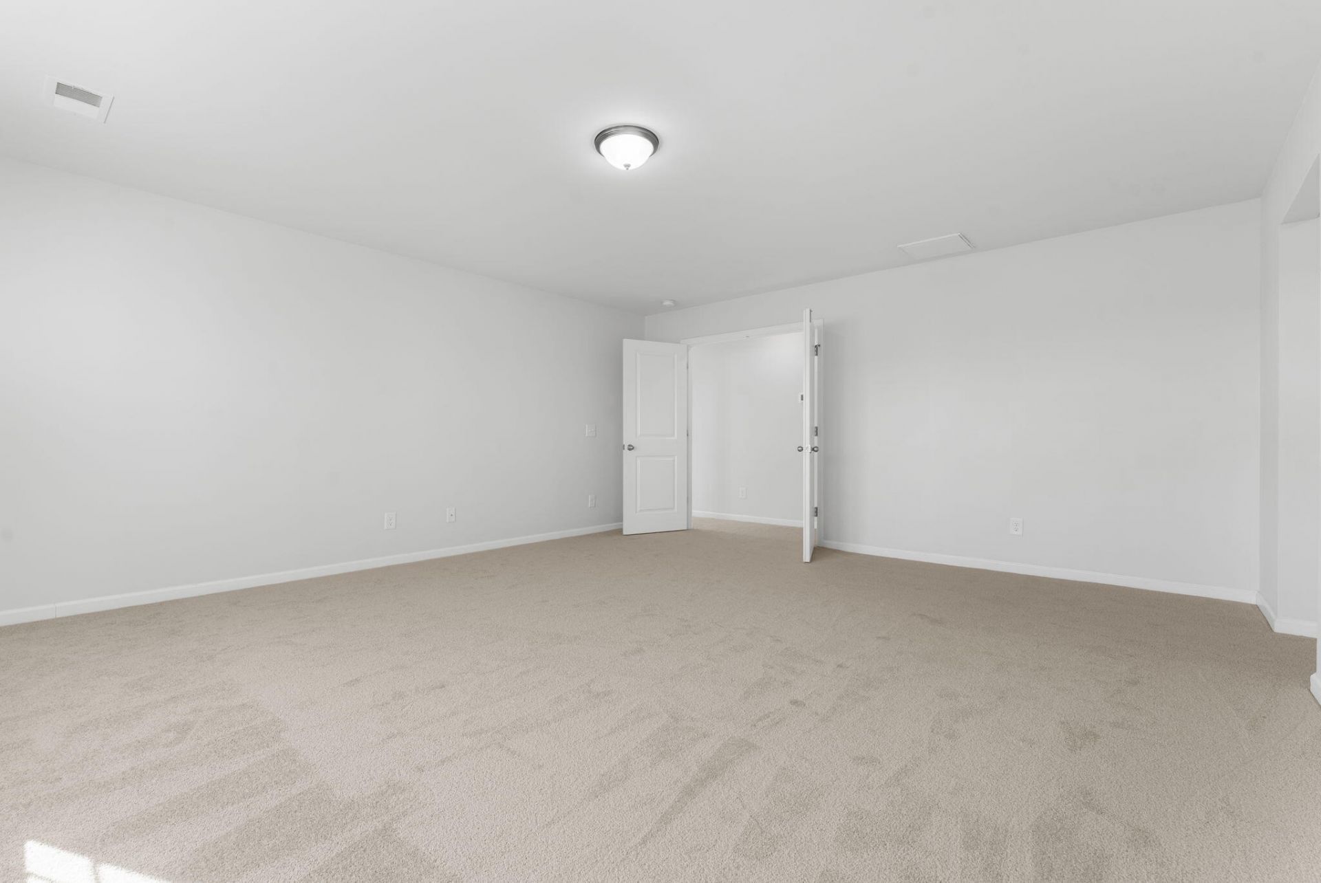 228 Firewheel Court Photo 27