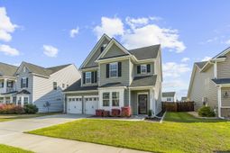 228 Firewheel Court photo 4