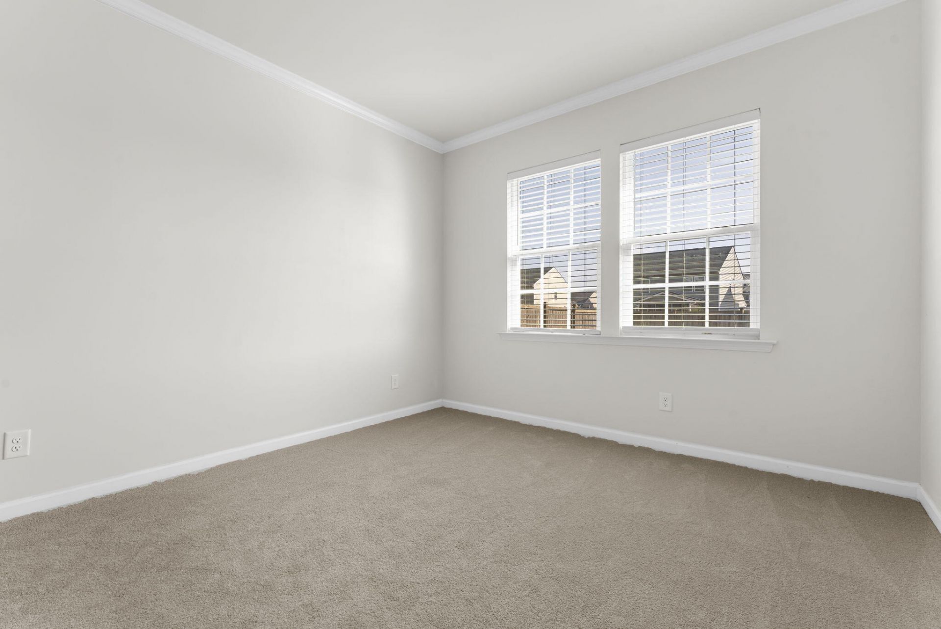 228 Firewheel Court Photo 32
