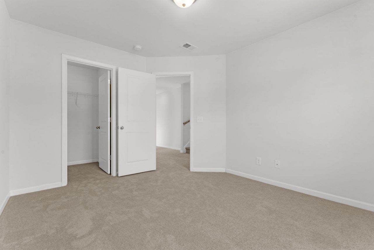 228 Firewheel Court Photo 48