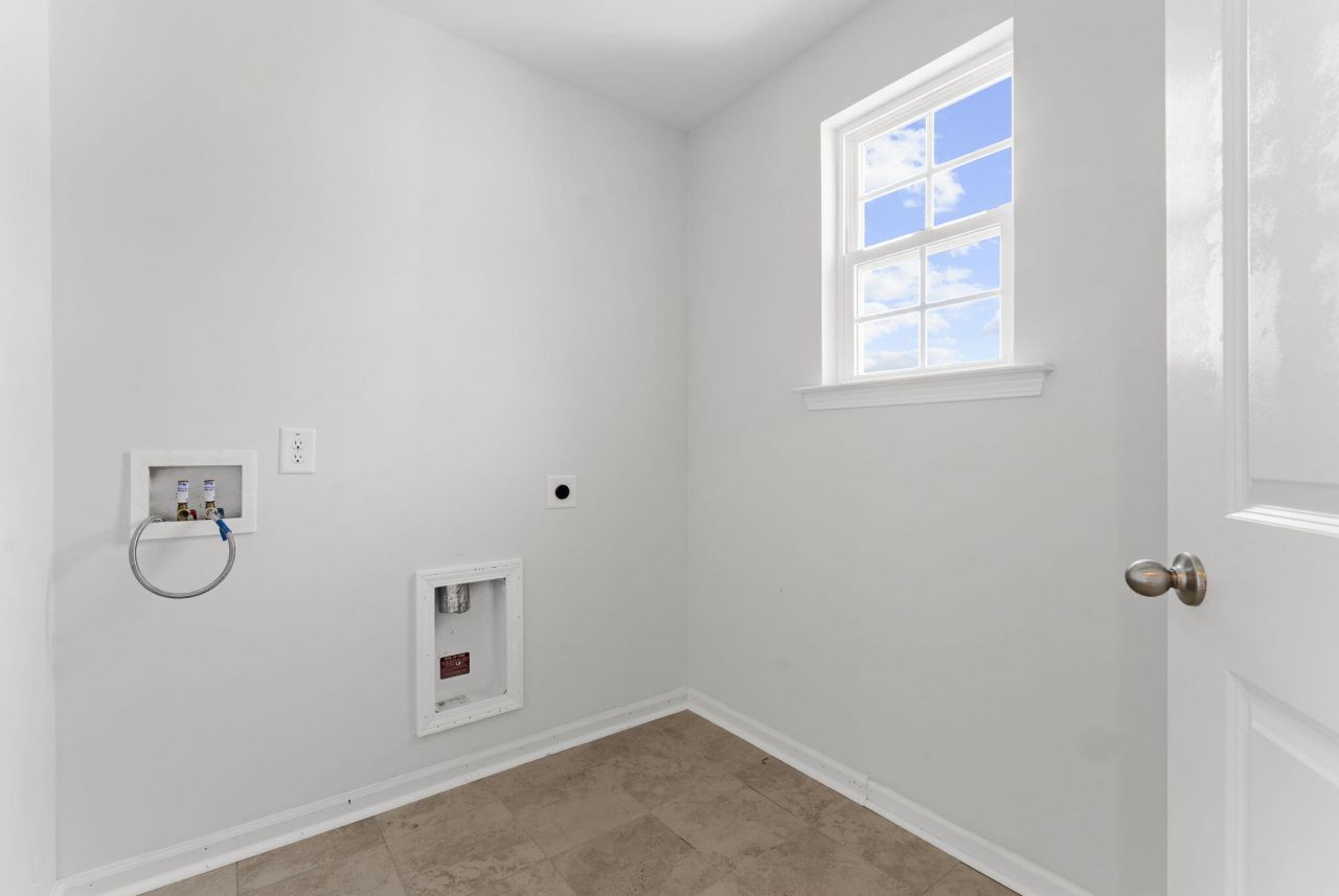 228 Firewheel Court Photo 49