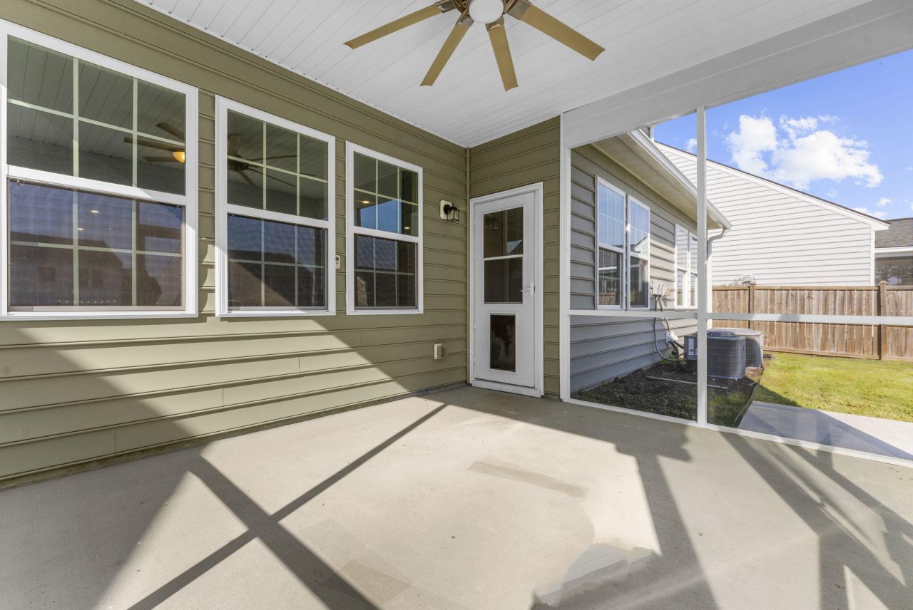 228 Firewheel Court Photo 61