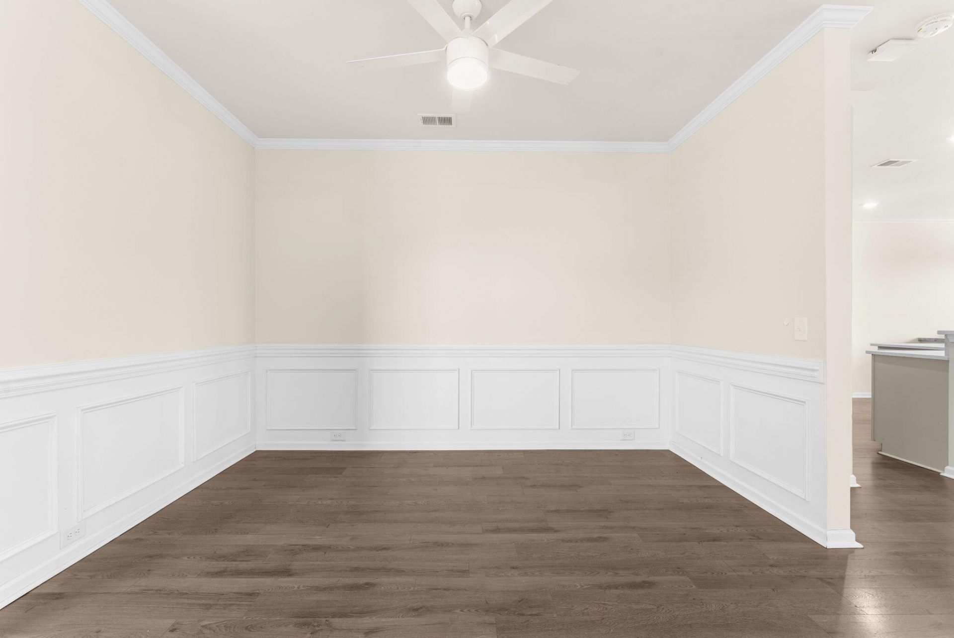 228 Firewheel Court Photo 9