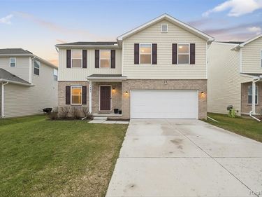 1645 Golfview Drive, Superior Twp, MI 48198