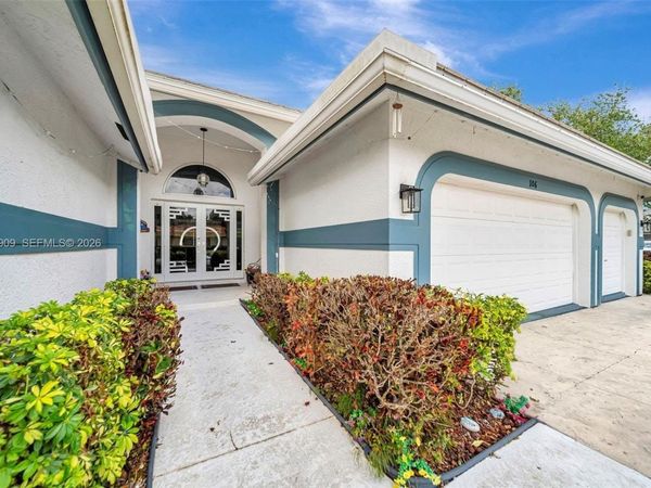 106 SW 85th Ter , Coral Springs, FL 33071