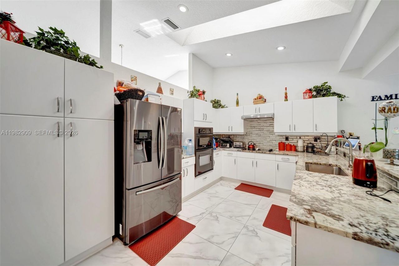 106 SW 85th Ter , Coral Springs, FL 33071 Photo