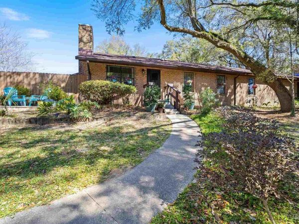 9345 Chisholm Rd, Unit K4, Pensacola, FL 32514