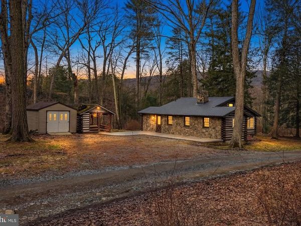 16 SHORT LANE, JONESTOWN, PA 17038