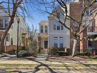 1342 GARDEN WALL CIRCLE, Unit 503, RESTON, VA 20194