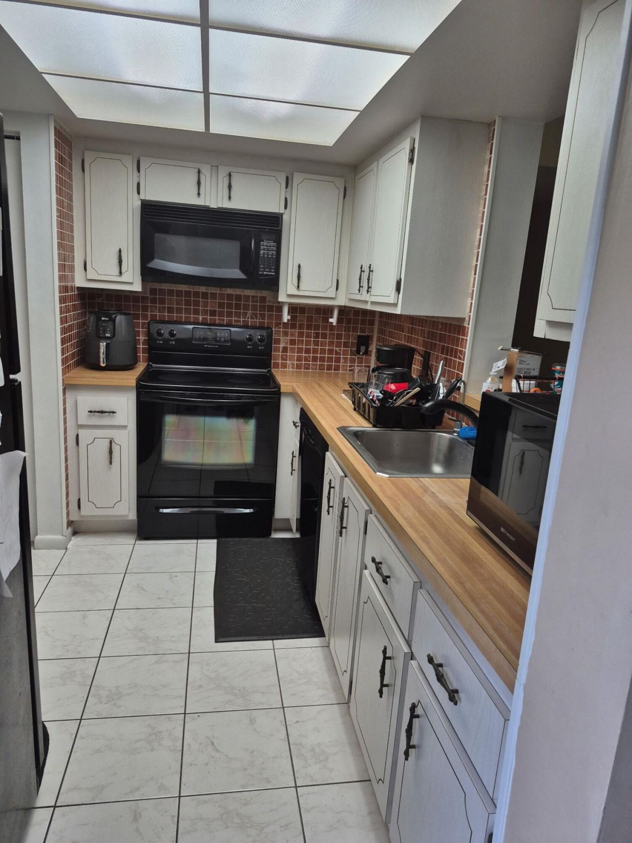 7321 NW 18th Street, Unit 105, Margate, FL 33063 Photo