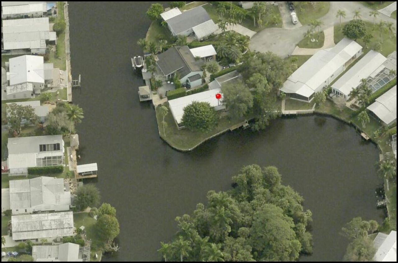 7918 SE Paradise Court, Stuart, FL 34997 Photo