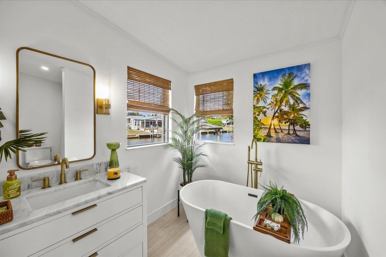 7918 SE Paradise Court, Stuart, FL 34997 Photo