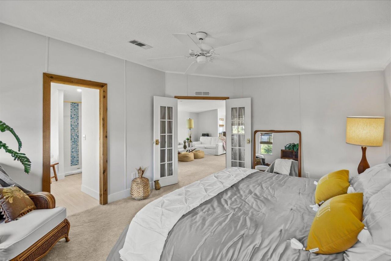 7918 SE Paradise Court, Stuart, FL 34997 Photo