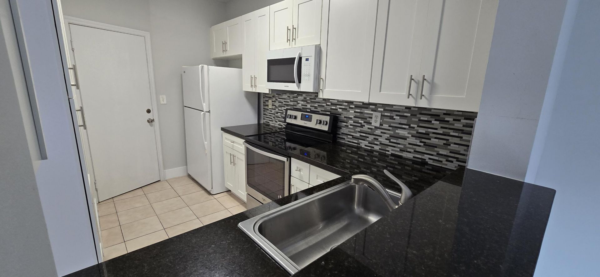 5117 Meadow Oaks Drive, Coconut Creek, FL 33073 Photo