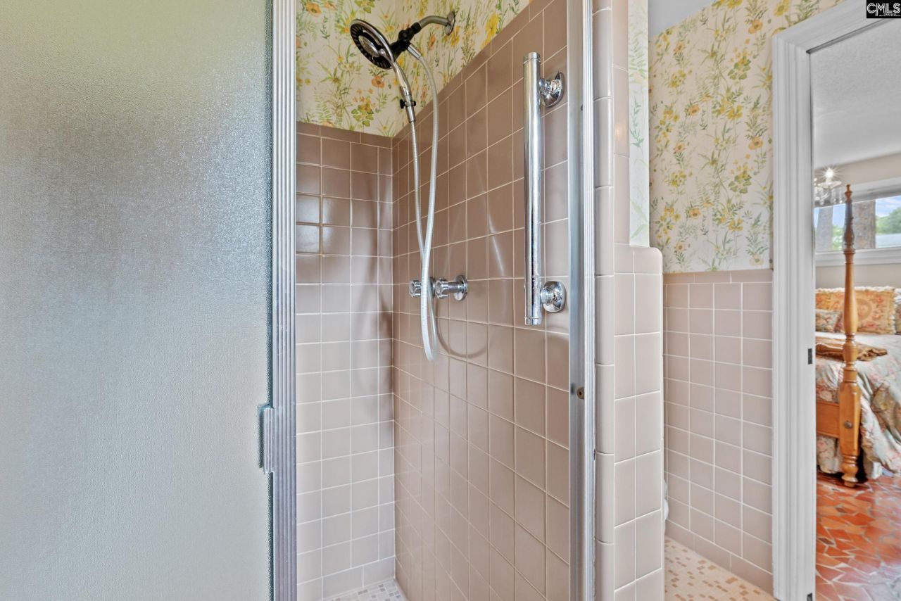 6801 Patricia Drive Photo 29