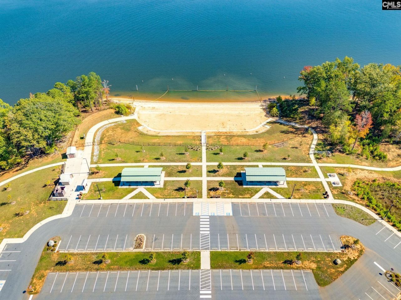 290 Retreat Way Photo 10