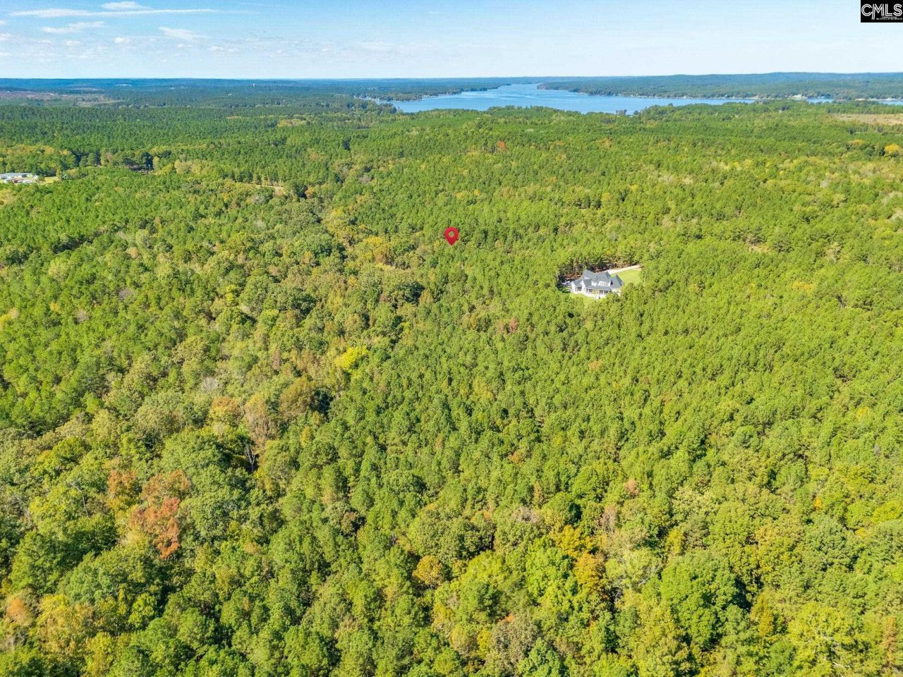 290 Retreat Way Photo 6