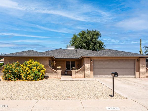 3952 W LUPINE Avenue, Phoenix, AZ 85029