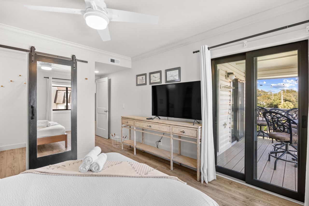 5601 N Ocean Blvd. Photo 12