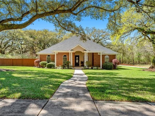 4340 Hamilton Oaks Lane , Mobile, AL 36695