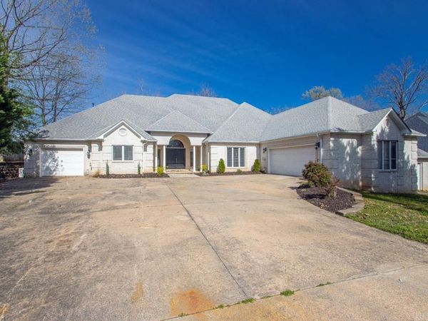 6805 Kensington, Benton, AR 72019