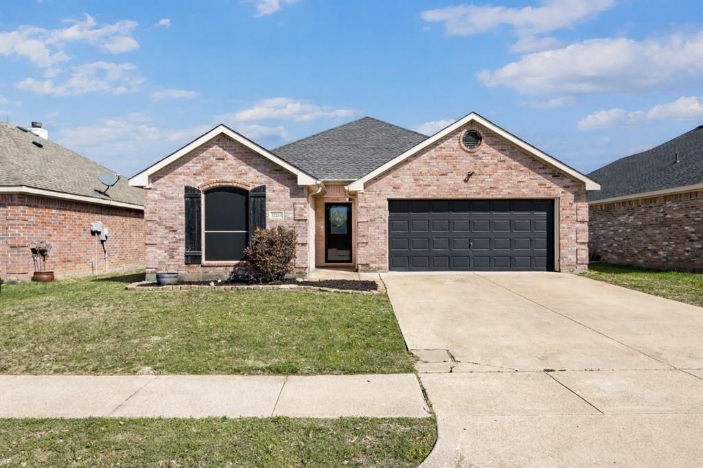 12233 Hunters Knoll Drive, Fort Worth, TX 76028 Main Photo