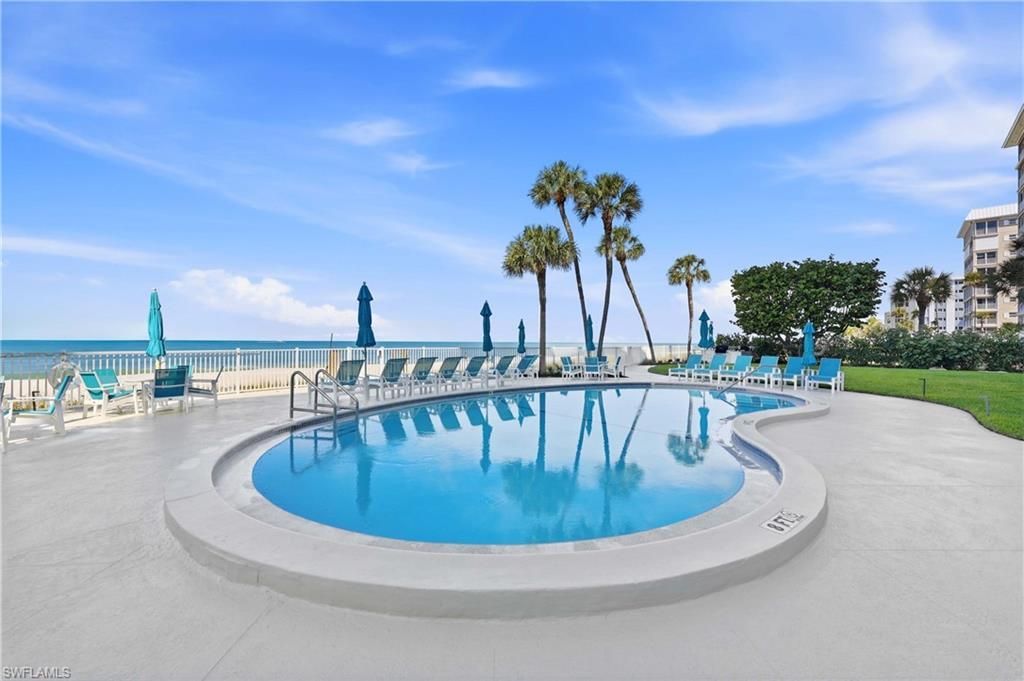 2885 Gulf Shore Blvd N, Unit 801, Naples, FL 34103 Photo