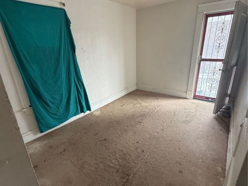 677 Eddy Road, Cleveland, OH 44108 Photo 12