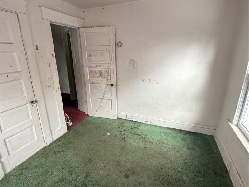 677 Eddy Road, Cleveland, OH 44108 Photo 15