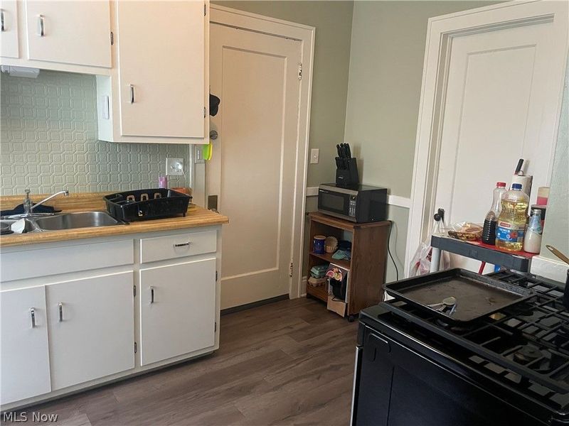 2014 Hood Avenue, Cleveland, OH 44109 Photo 8