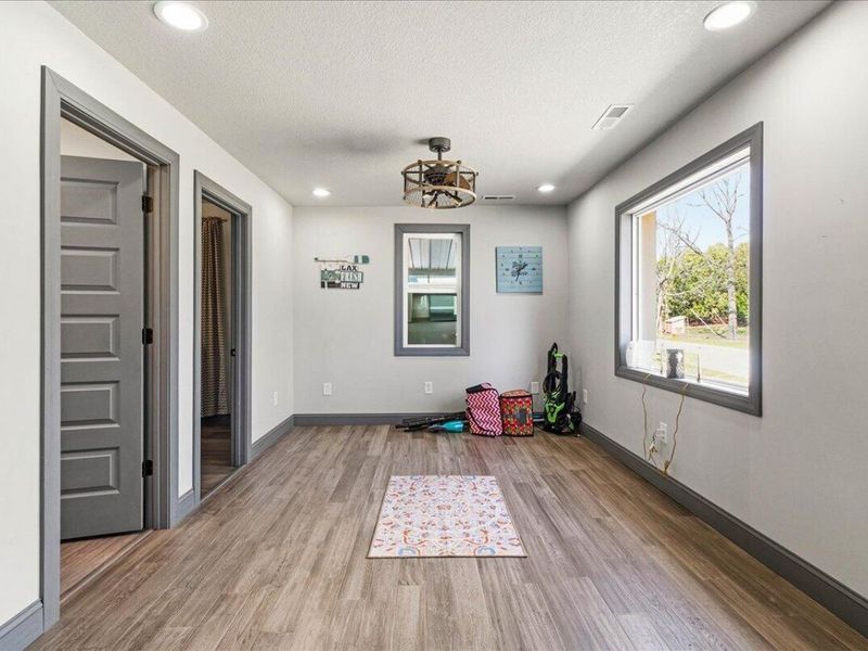 9631 Fairview Avenue, Lakeview, OH 43331 Photo 13