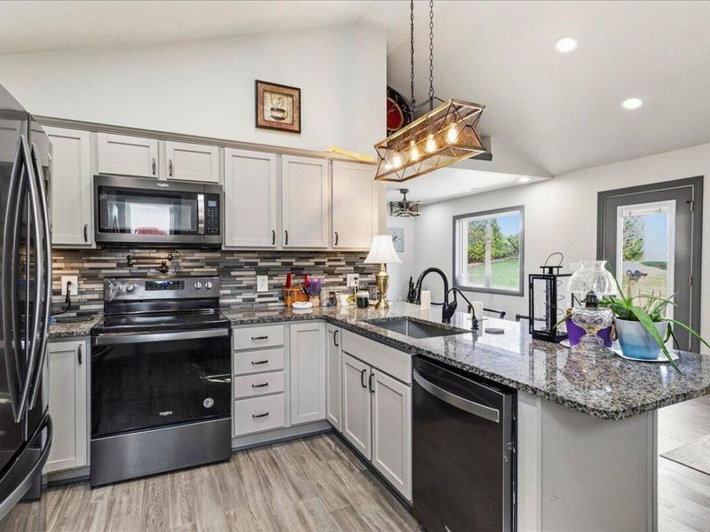 9631 Fairview Avenue, Lakeview, OH 43331 Photo 20