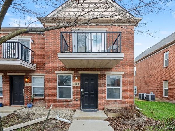283 E Palmer Street, Detroit, MI 48202