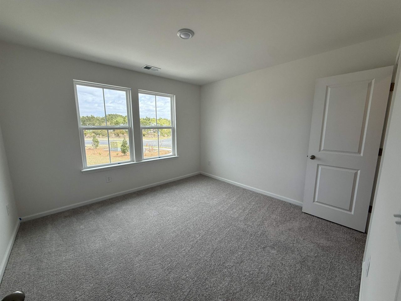 645 Bolder Way Photo 9