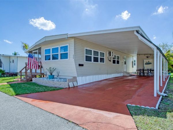 18675 US HIGHWAY 19 N, Unit 328, CLEARWATER, FL 33764