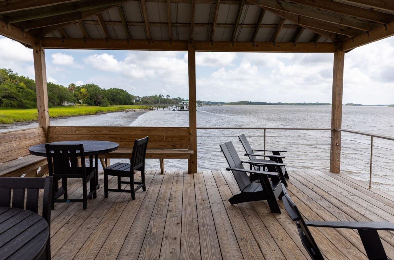 2039 Riverbend Drive Photo 21