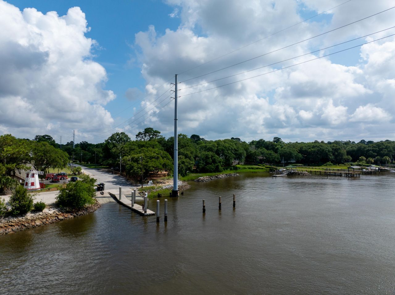 2039 Riverbend Drive Photo 24