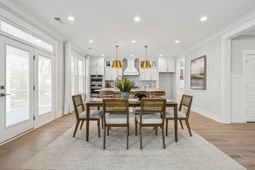 2039 Riverbend Drive photo 4