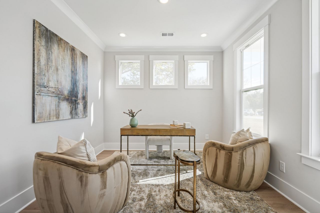 2039 Riverbend Drive Photo 6