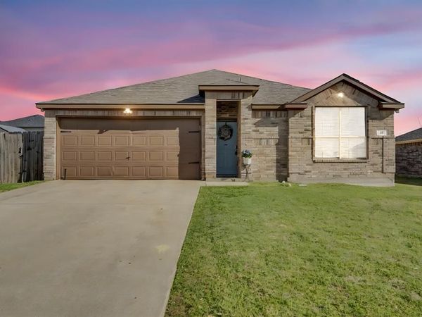 141 Ringneck Drive, Sanger, TX 76266