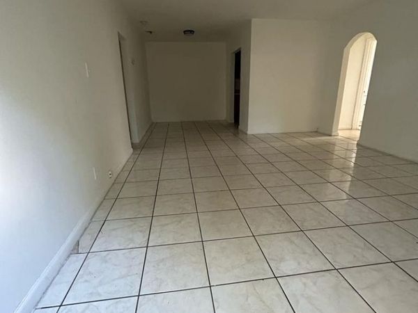 900 NW 17th Avenue, Unit East, Fort Lauderdale, FL 33311