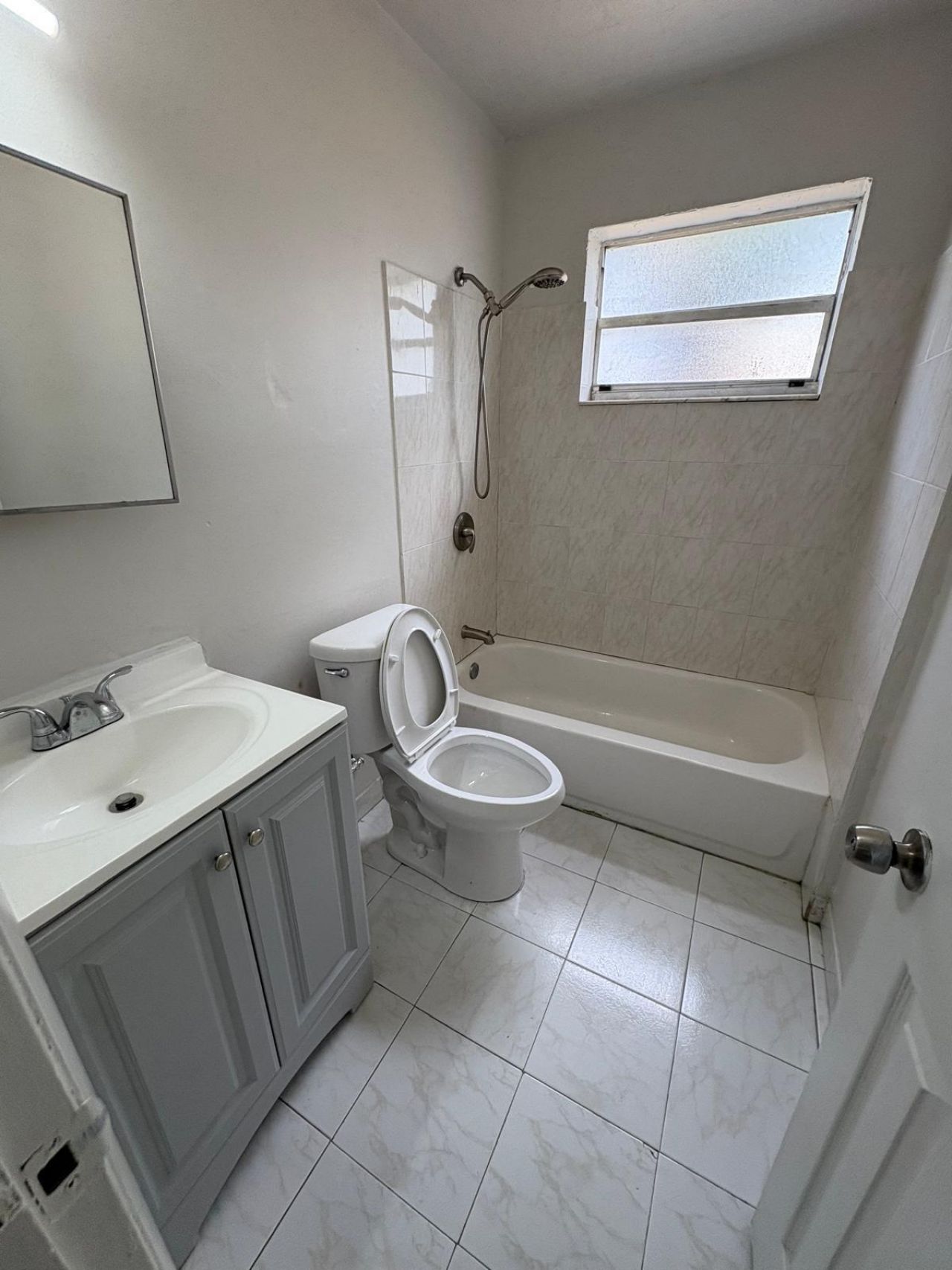 900 NW 17th Avenue, Unit East, Fort Lauderdale, FL 33311 Photo