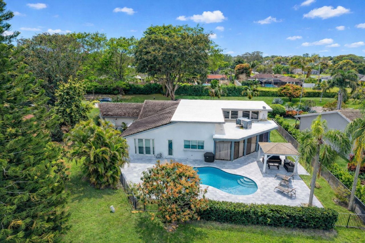 4869 Pineview Circle, Delray Beach, FL 33445 Photo