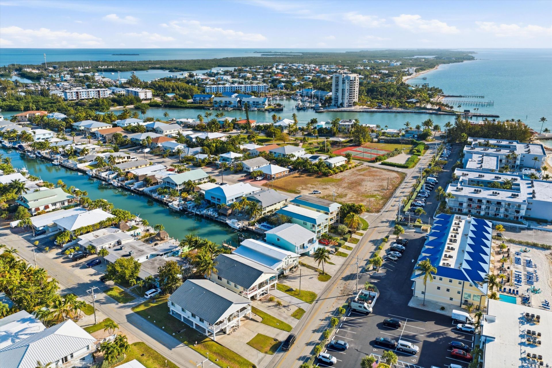 340 E Ocean Drive, Key Colony Beach, FL 33051 Photo