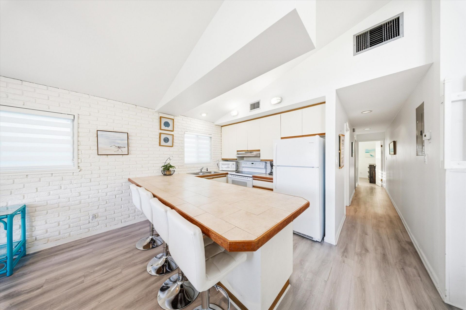 340 E Ocean Drive, Key Colony Beach, FL 33051 Photo